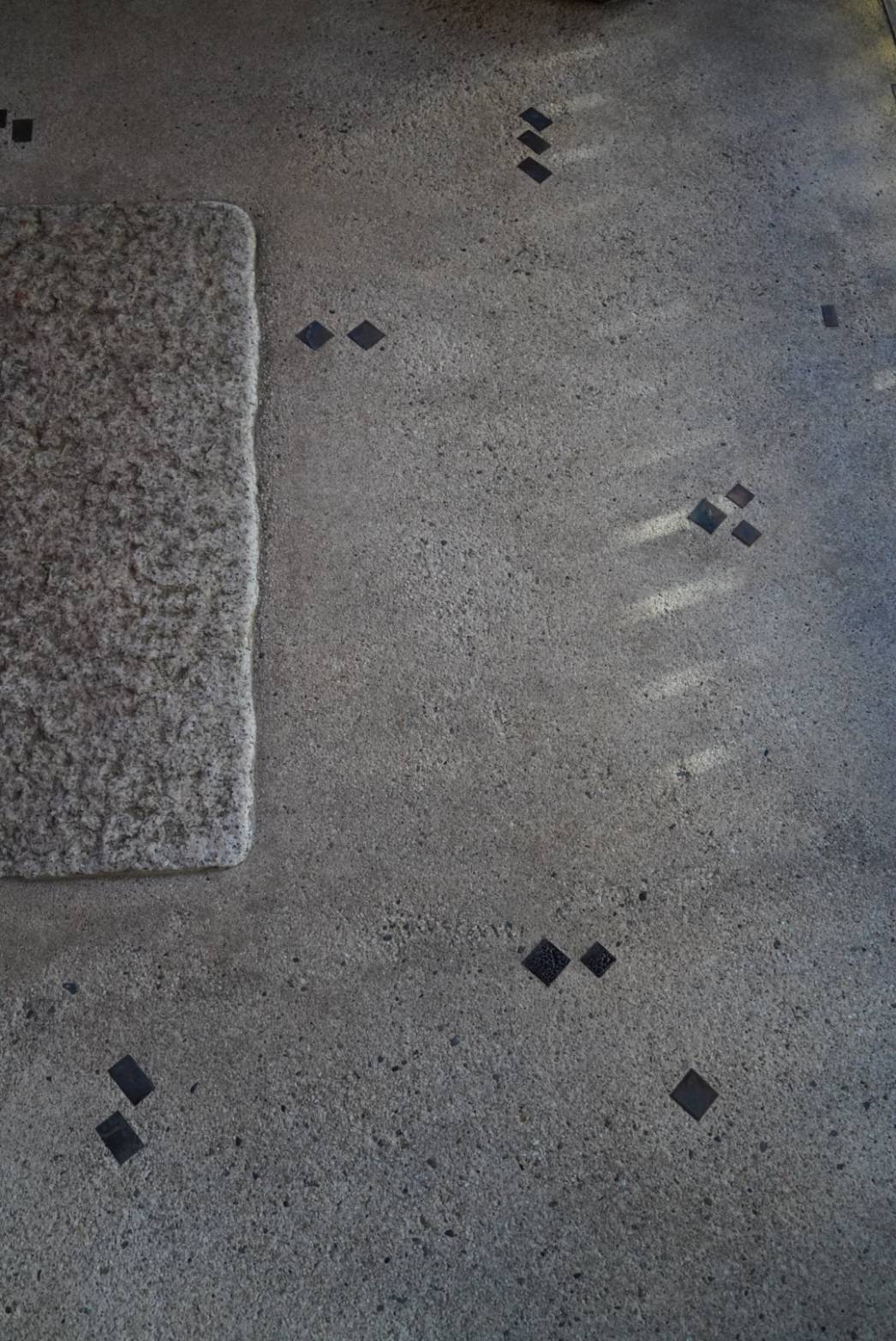 一二三石陶板／石井 隆寛